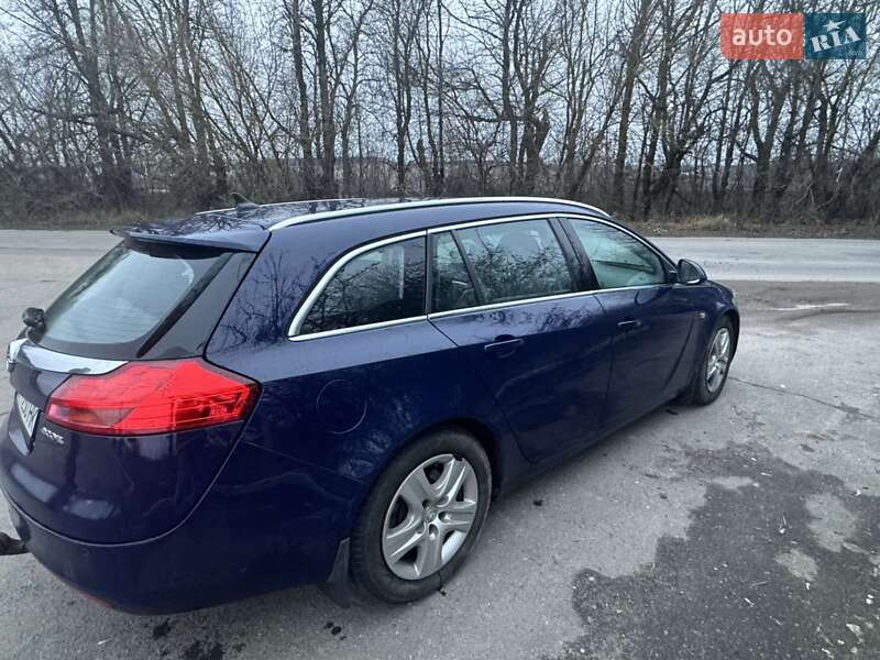 Универсал Opel Insignia 2010 в Хмельницком