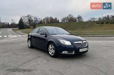 Седан Opel Insignia 2010 в Чернигове