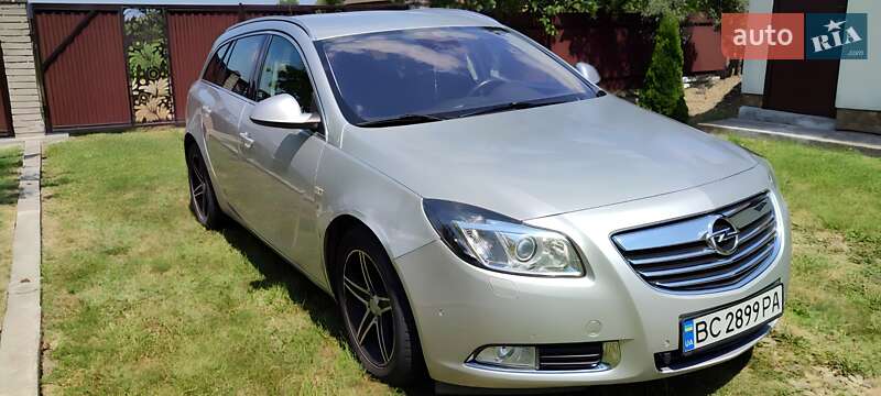 Універсал Opel Insignia 2009 в Дрогобичі фото Універсал Opel Insignia 2009 в Дрогобичі