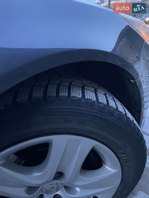 Универсал Opel Insignia 2011 в Каменец-Подольском