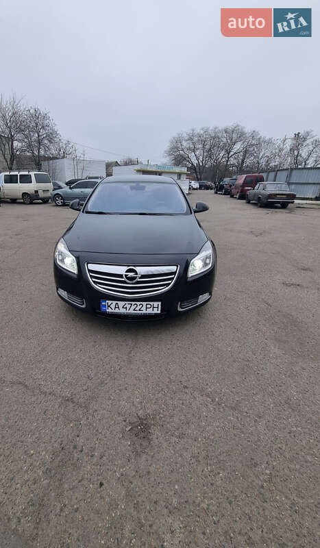 Opel Insignia 2011