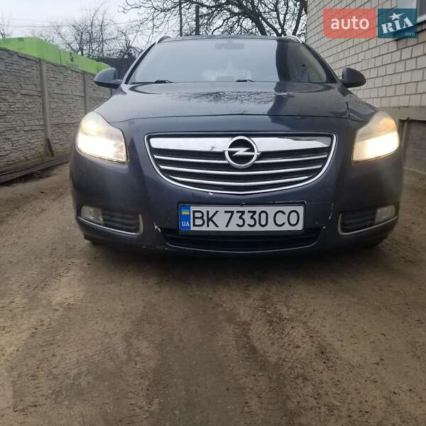 Opel Insignia 2010