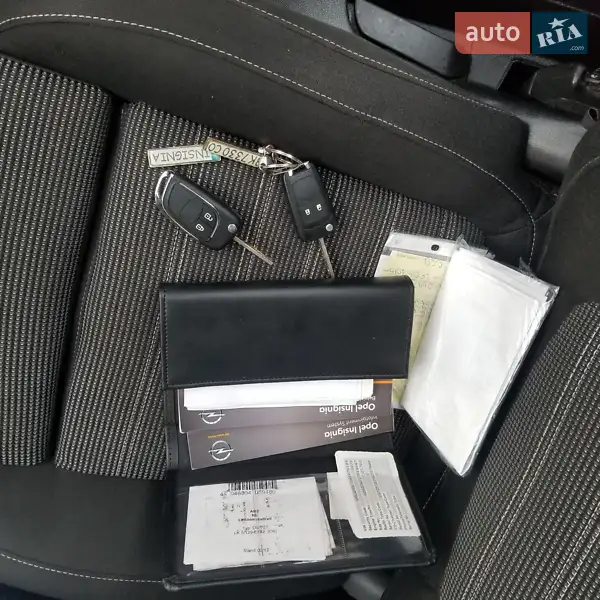 Універсал Opel Insignia 2010 в Сарнах документ 2 фото Універсал Opel Insignia 2010 в Сарнах документ