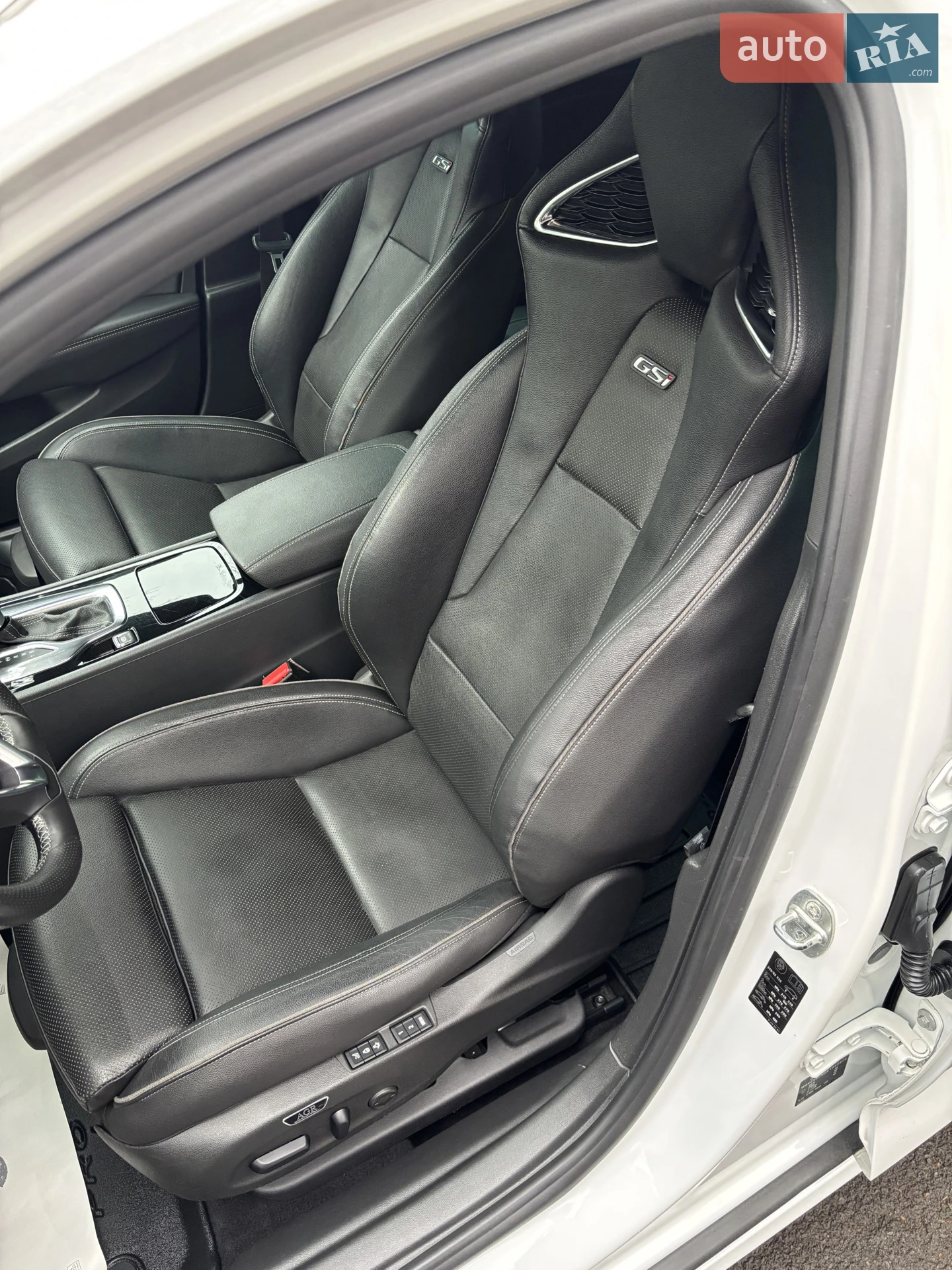 2019 Opel Insignia - мініатюра 15