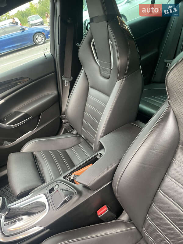 Універсал Opel Insignia 2014 в Чернігові