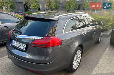 Универсал Opel Insignia 2010 в Киеве