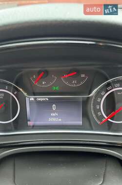Універсал Opel Insignia 2014 в Луцьку