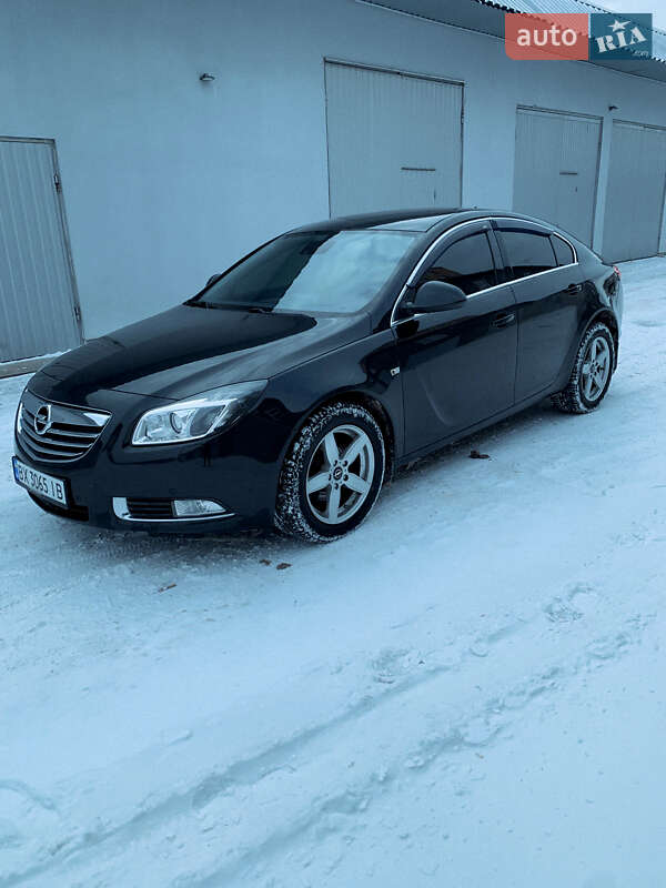 Ліфтбек Opel Insignia 2012 в Нетішині