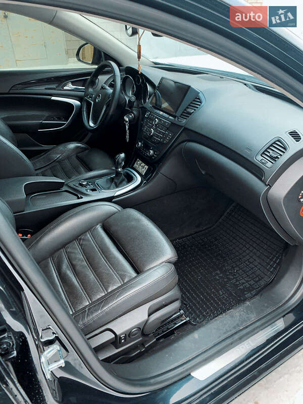 Ліфтбек Opel Insignia 2012 в Нетішині