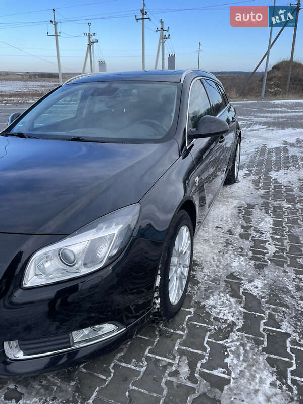 Універсал Opel Insignia 2012 в Горохові