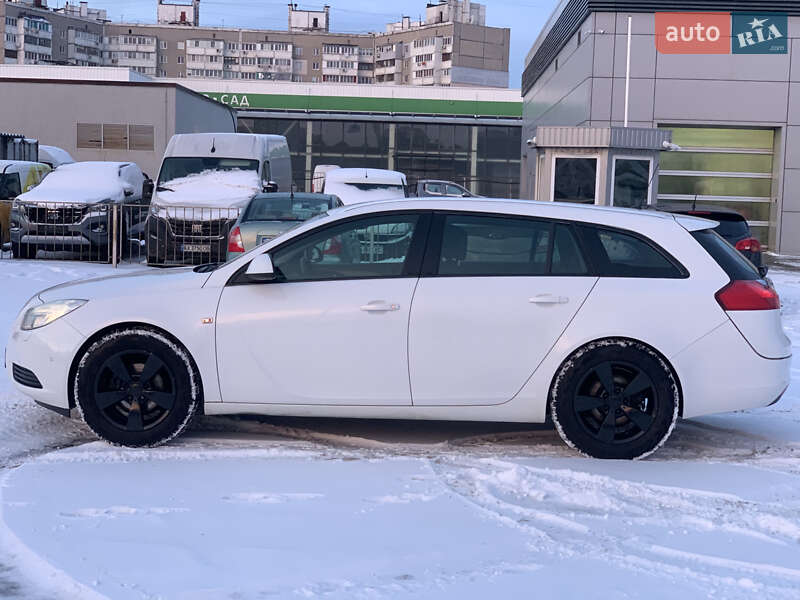 Універсал Opel Insignia 2012 в Києві