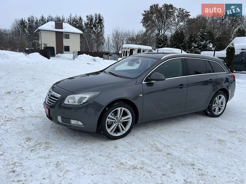 Универсал Opel Insignia 2011 в Бродах