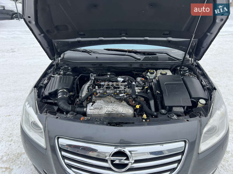 Универсал Opel Insignia 2011 в Бродах