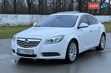 Лифтбек Opel Insignia 2009 в Луцке