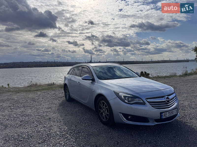 Opel Insignia 2015