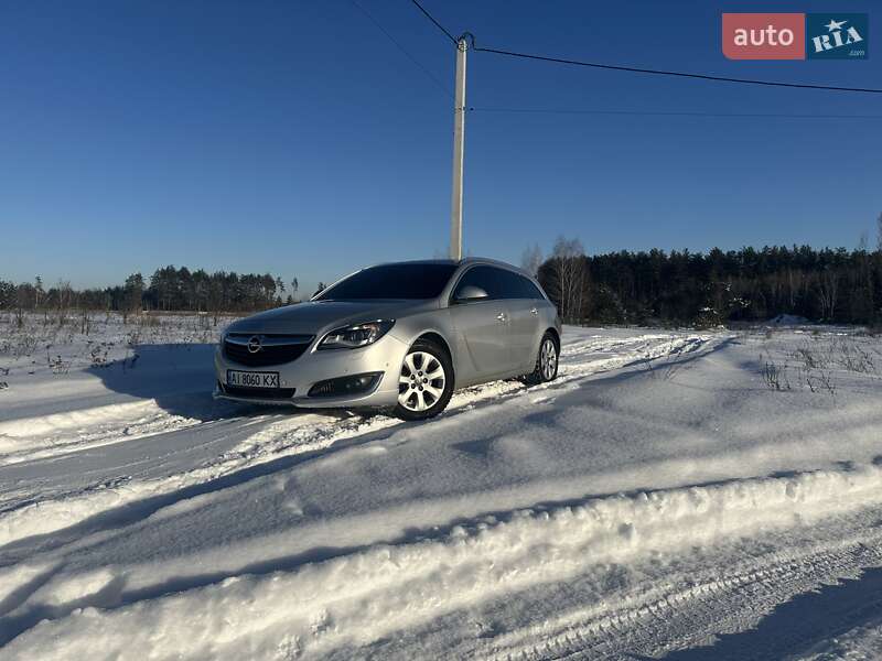Универсал Opel Insignia 2014 в Киеве