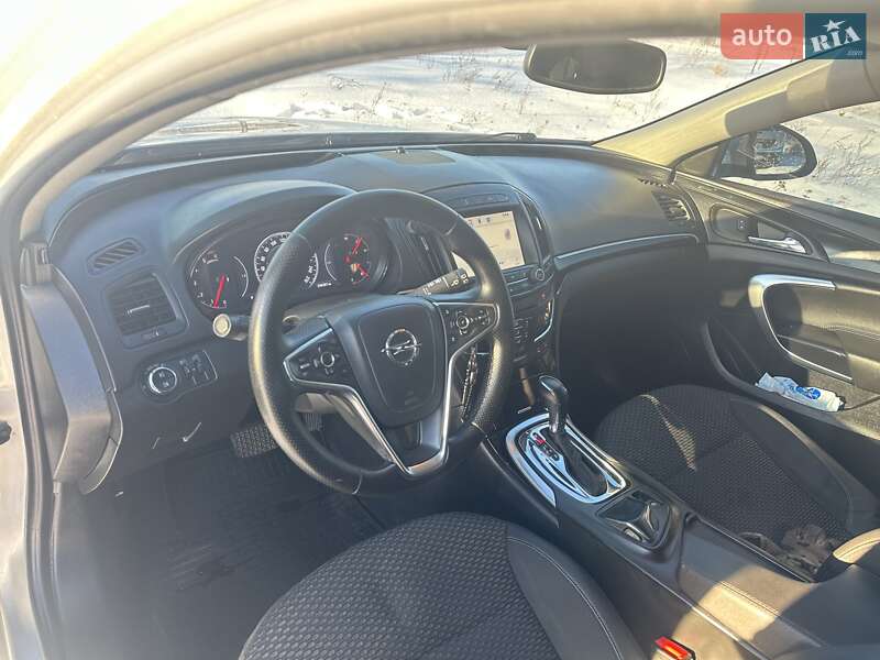 Универсал Opel Insignia 2014 в Киеве