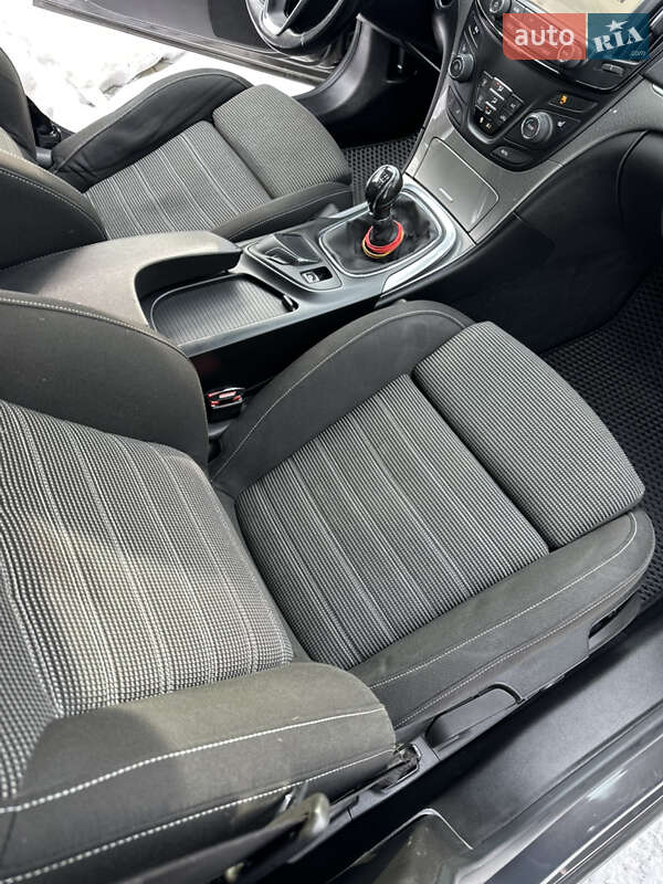 Универсал Opel Insignia 2014 в Горохове фото 23 Универсал Opel Insignia 2014 в Горохове