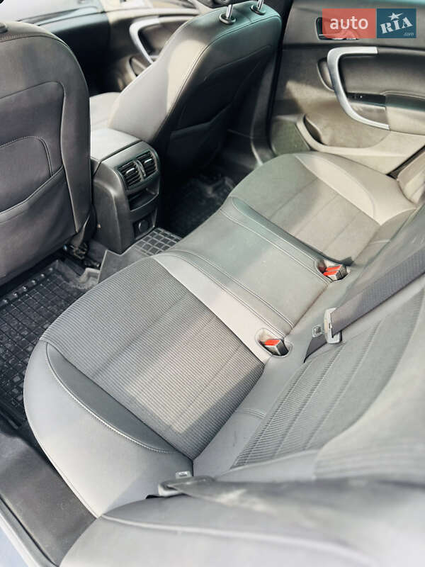 Универсал Opel Insignia 2009 в Ивано-Франково фото 25 Универсал Opel Insignia 2009 в Ивано-Франково