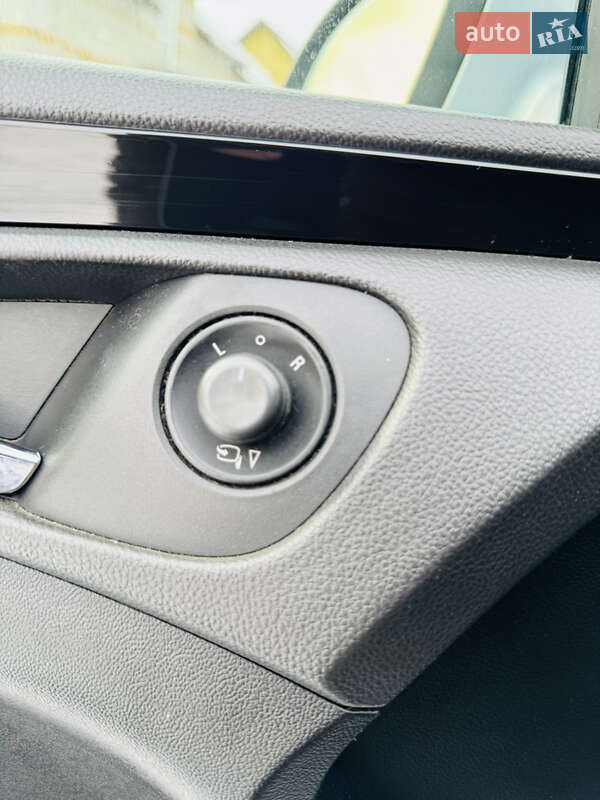 Универсал Opel Insignia 2009 в Ивано-Франково фото 28 Универсал Opel Insignia 2009 в Ивано-Франково