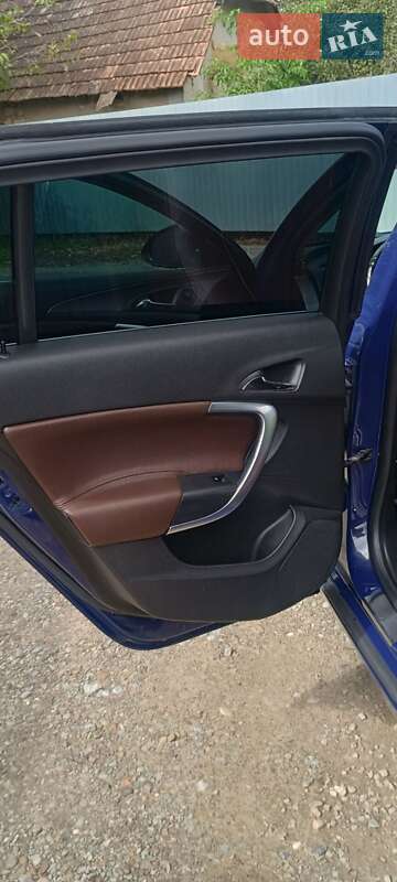 Универсал Opel Insignia 2013 в Чорткове