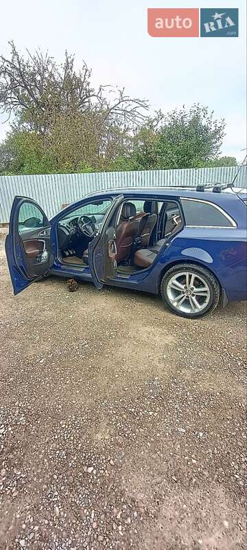 Универсал Opel Insignia 2013 в Чорткове