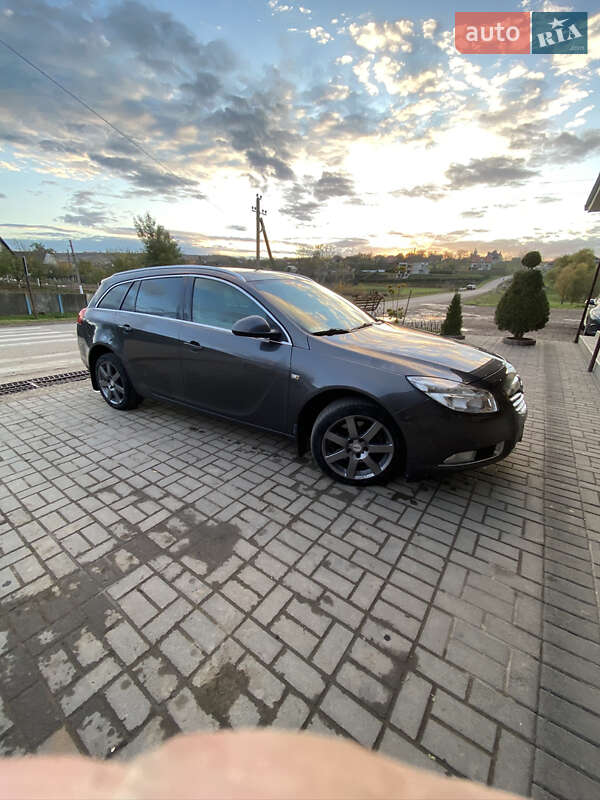 Универсал Opel Insignia 2010 в Черновцах фото 3 Универсал Opel Insignia 2010 в Черновцах