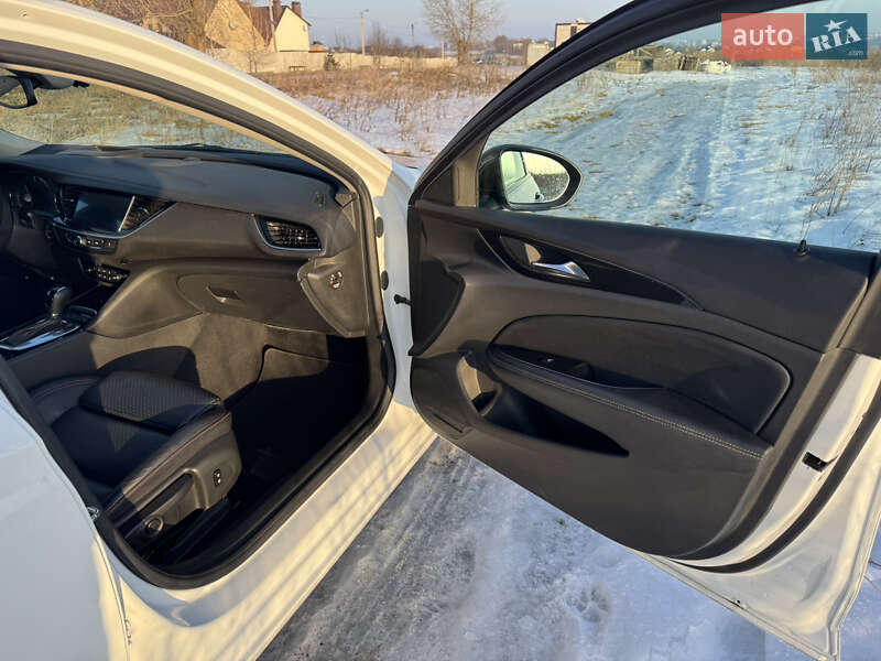 Лифтбек Opel Insignia 2021 в Хмельницком