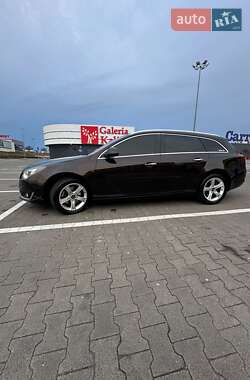 Універсал Opel Insignia 2015 в Дунаївцях