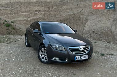 Лифтбек Opel Insignia 2012 в Тернополе