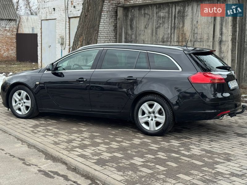 Универсал Opel Insignia 2009 в Лубнах