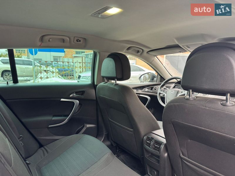 Универсал Opel Insignia 2009 в Лубнах
