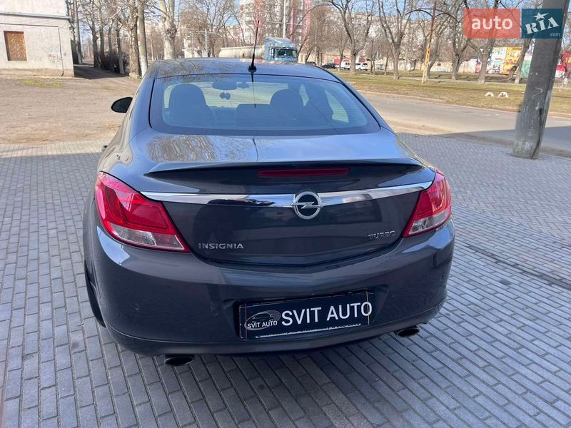 Седан Opel Insignia 2011 в Николаеве