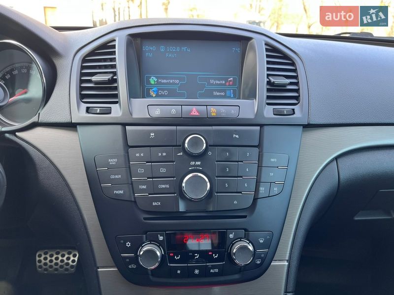 Седан Opel Insignia 2011 в Николаеве