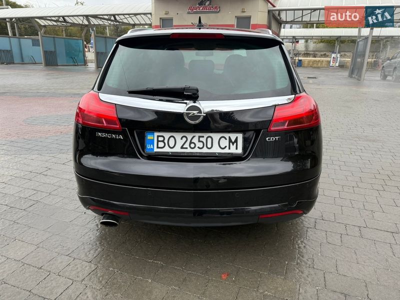 Универсал Opel Insignia 2009 в Тернополе