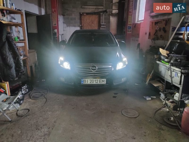 Лифтбек Opel Insignia 2012 в Полтаве