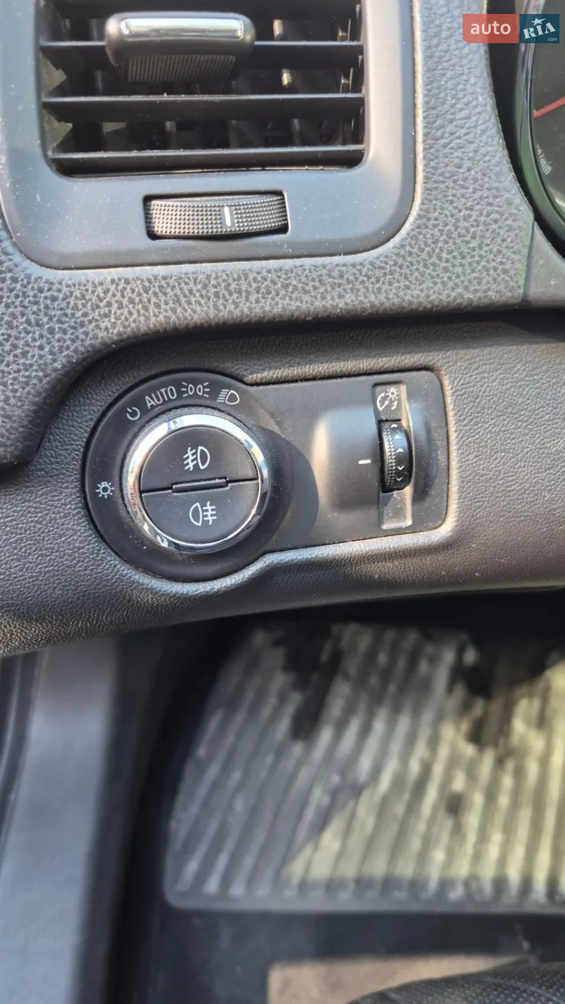 2013 Opel Insignia - мініатюра 19
