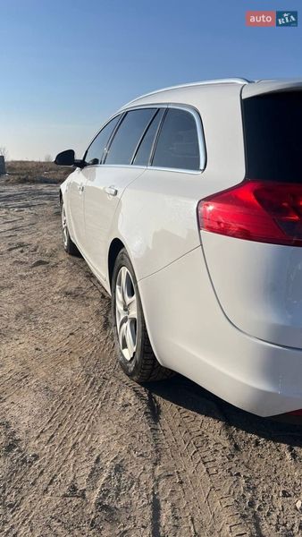 Универсал Opel Insignia 2009 в Львове