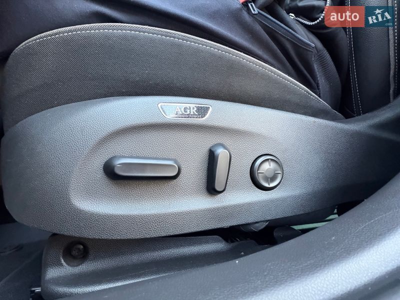 Универсал Opel Insignia 2017 в Чернигове