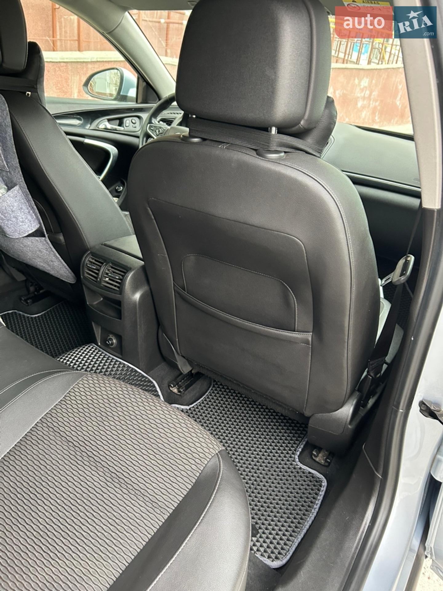 2015 Opel Insignia - мініатюра 9