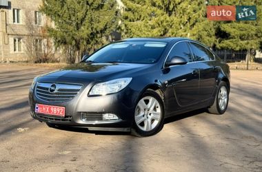Лифтбек Opel Insignia 2010 в Бердичеве
