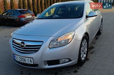 Універсал Opel Insignia 2010 в Яремчі