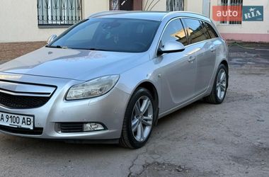 Универсал Opel Insignia 2010 в Черкассах