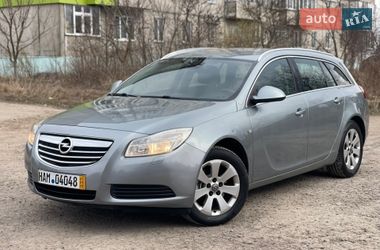 Універсал Opel Insignia 2011 в Рівному