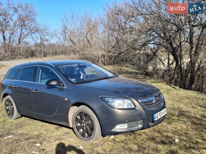Универсал Opel Insignia 2012 в Кривом Роге
