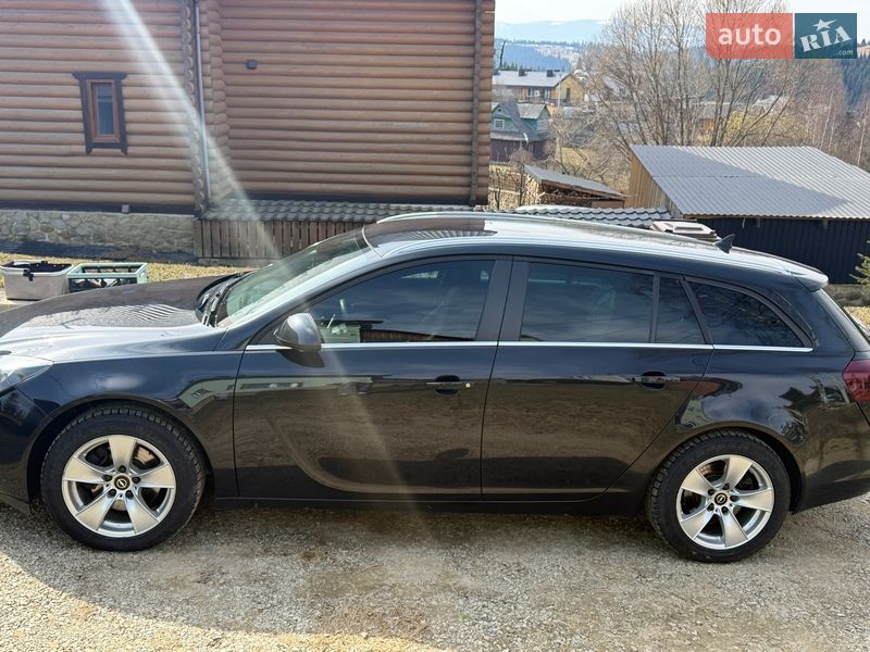 Opel Insignia 2013