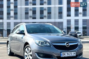 Универсал Opel Insignia 2016 в Ровно