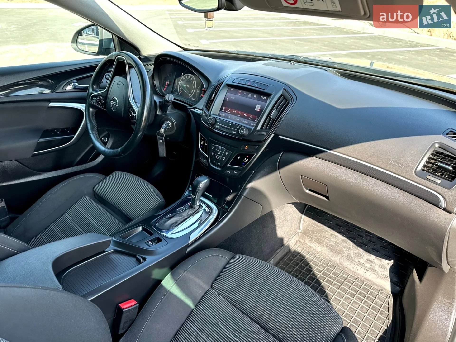 2016 Opel Insignia - мініатюра 16