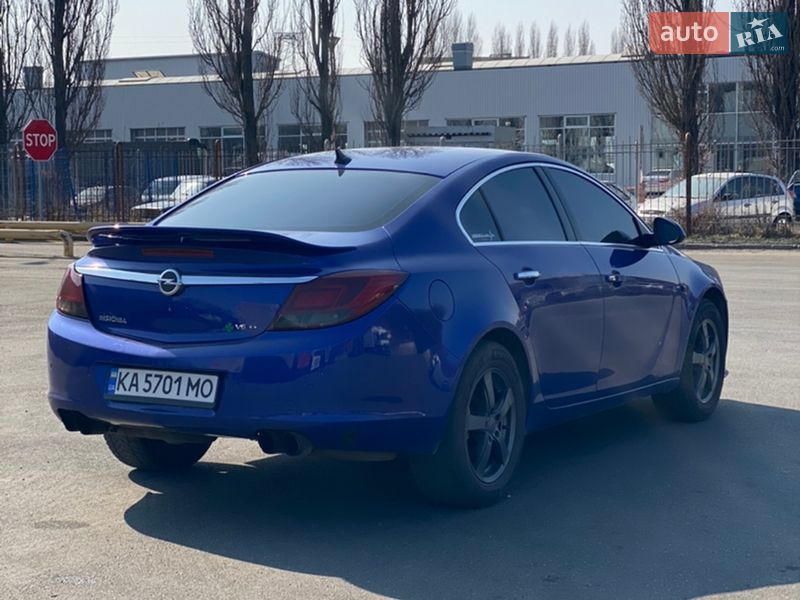 Седан Opel Insignia 2008 в Киеве