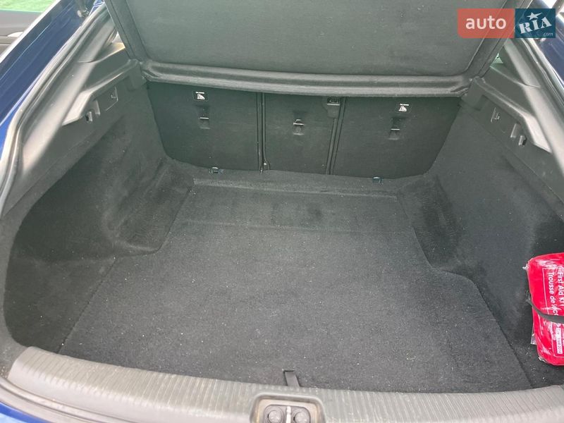 Ліфтбек Opel Insignia 2020 в Золочеві